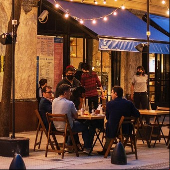 Cómo disfrutar de la noche porteña en verano