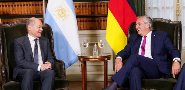 Massa pegó el faltazo a una reunión clave con el canciller de Alemania