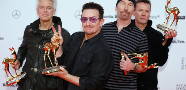 Reapareció el baterista de U2 después de años sin tocar con la banda: ¿qué había pasado? 