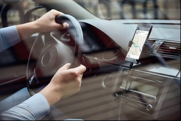 Uber low cost: 4 formas de pagar menos en cada viaje y ahorrar hasta un 50%