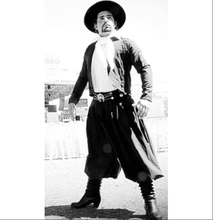 Pablo Sabalza , santiagueño y Campeón de Malambo en 1970.