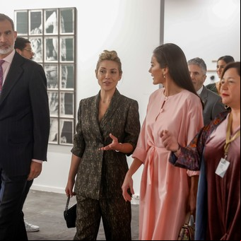 Fabiola Yañez en ARCOmadrid: foto con los reyes de España y promesas de apoyo a los artistas argentinos