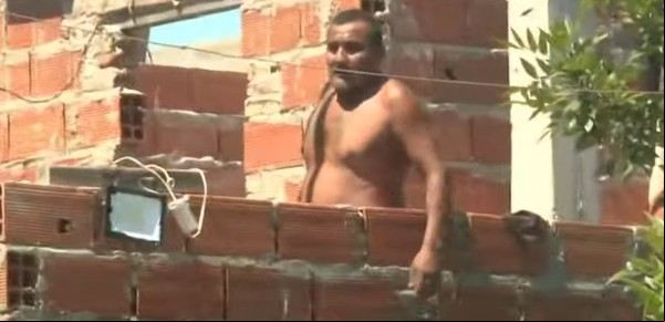 Rosario: la Justicia tomó una decisión con los que zafaron de ser linchados en la pueblada contra los narcos