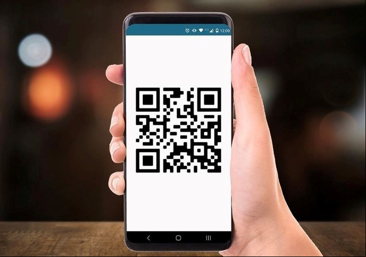 Cada vez más gente paga con QR, en parte, porque permite acceder a jugosos descuentos. Foto: BNA.