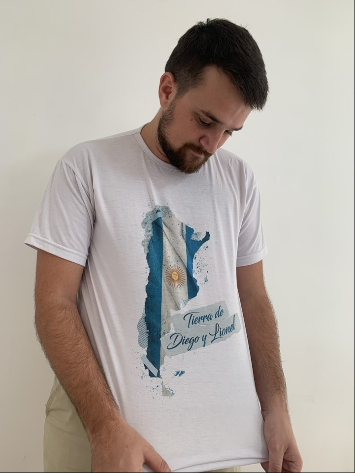 Su letra en remeras, mates, tatuajes. Romero todavía no puede creer lo que pasó.