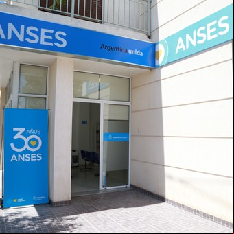 Jubilaciones y pensiones: con el dato de inflación de diciembre y la proyección para enero, a cuánto llegaría la pérdida de haberes en dos meses
