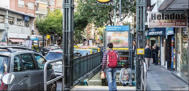Un pasajero de la línea A de subte se descompensó y falleció en el andén de la estación Castro Barros