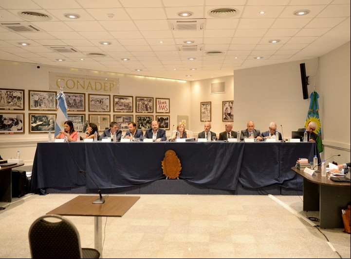 Este martes declararon el fiscal federal Fernando Domínguez y la jueza federal Sandra Arroyo Salgado. Foto Mauricio Nievas.