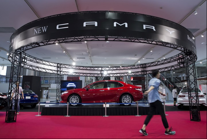 El Camry híbrido en el lanzamiento de 2017, en el Salón de Tokio. Tomohiro Ohsumi/Bloomberg