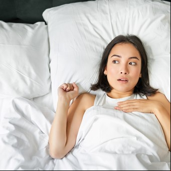 Por qué olvidamos los sueños después de despertarnos, según la ciencia