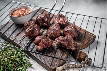 Esta parrilla de Núñez promete lo mejor del asado argentino con técnica uruguaya y una carta de postres tentadora
