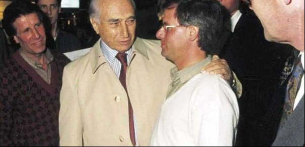 Sesenta palabras y una recomendación fallida: la historia de la carta que Fangio le escribió a Ferrari para ayudar a un argentino