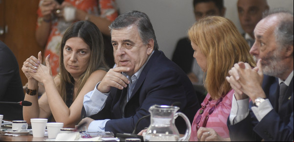 Entraron a robar la casa del diputado Mario Negri mientras su esposa descansaba: "Te pueden pegar un tiro cuando estás dormido"