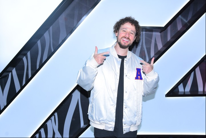 Luisito Comunica, presente en el show de Bizarrap.