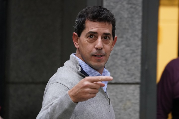 El ministro Wado de Pedro sigue entusiasmado en convertirse en el candidato de Cristina.