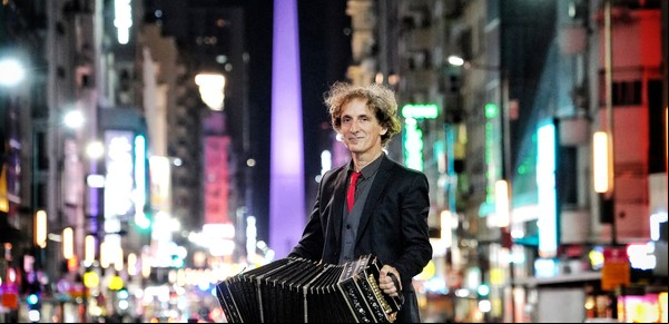 Fernando Samalea: Los proyectos por amor al arte de uno de los músicos preferidos de Charly García