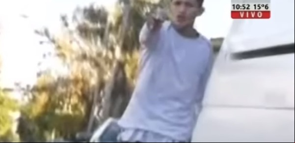 Amenazaron con un arma y golpearon en vivo a periodistas de LN+ y C5N en La Matanza