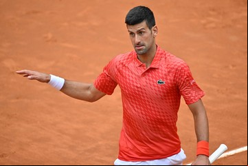 Novak Djokovic se enfureció con Cameron Norrie en pleno partido: pelotazo al cuerpo y mirada 'asesina'