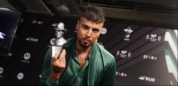 Dante Spinetta: "De mis padres aprendí a ser parte de una resistencia cultural"