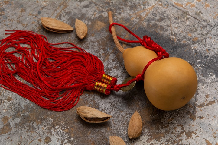 La calabaza Wu Lou se puede colocar colgando de una viga para dispersar el Sha. Foto: ilustración Shutterstock.