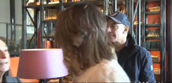 Un productor teatral insultó a una periodista que iba a entrevistar a Mauricio Dayub en Uruguay: "No te doy una cachetada..."