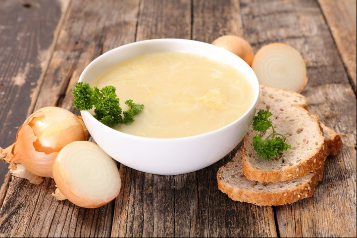 Sopa de cebolla. Foto: Shutterstock.