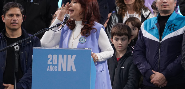 Las seis derrotas electorales expusieron la debilidad del PJ y crece la confrontación entre Kicillof y Cristina Kirchner