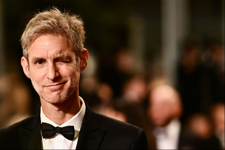 Damián Szifron, al arribar a la Sala Lumiêre. El presidente del Jurado metió la pata justo con el premio que anunciaría el argentino. Foto AFP