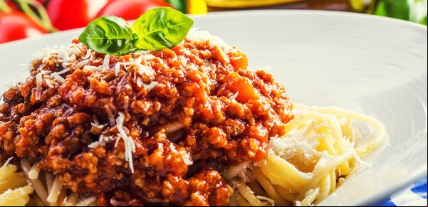 El bodegón viral de Puerto Madero donde podés comer pasta libre de domingo a jueves por 20.000 pesos