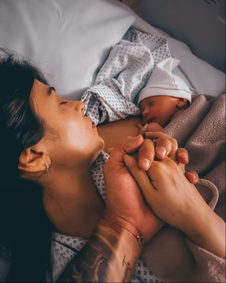 La China Ansa dio a luz a su hija India. Foto: Instagram