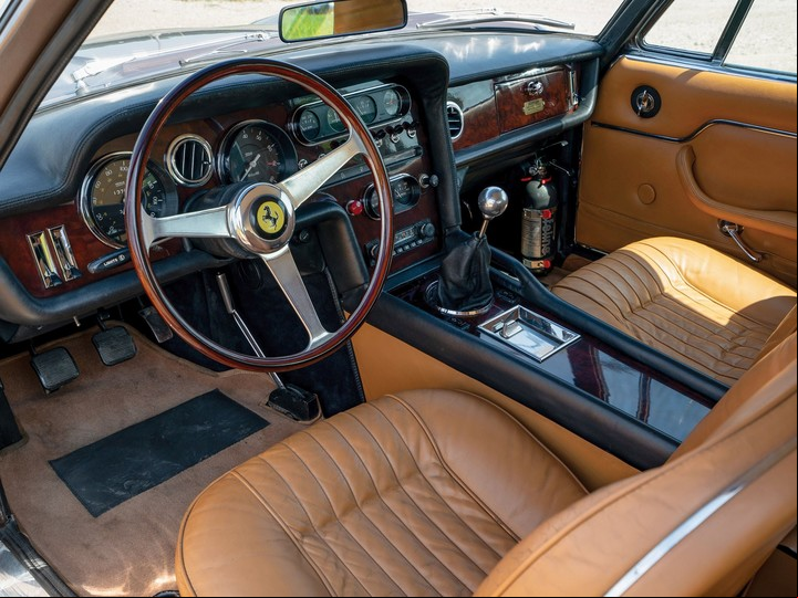 Ferrari 330 GT 2+2 Shooting Brake.