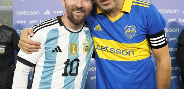 El emotivo posteo de Messi tras las despedidas de Maxi Rodríguez y Juan Román Riquelme: "Dos noches espectaculares"