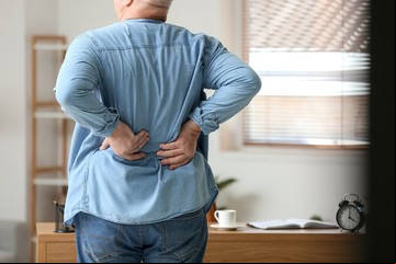 ¿Por qué se produce el dolor lumbar?