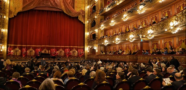 Cómo es por dentro el Teatro Colón