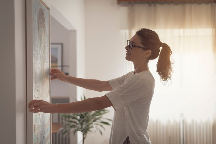 Antes de elegir un cuadro miremos con atención los gestos y los sentimientos representados en la imagen. (Foto: ilustración Shutterstock)