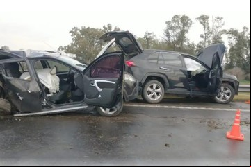 Triple choque fatal en Luján: murió una mujer y otras 9 personas resultaron heridas
