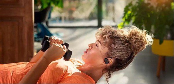 Auriculares deportivos: los mejores modelos para llevar al gimnasio y su precio