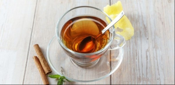 Cómo preparar un té de canela con laurel para quemar calorías

