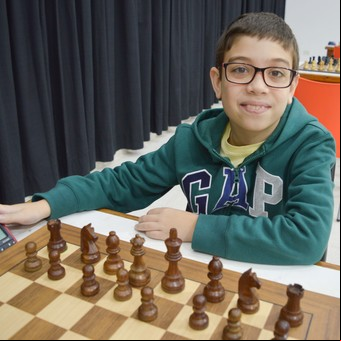 Faustino Oro asombra al ajedrez con sus récords: a los 9 años es el mejor Sub 11 del mundo y logró su primera norma de maestro internacional
