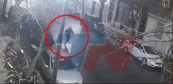 Constitución: lo matan de 8 tiros frente a su hijo de 9 años, al que también hirieron