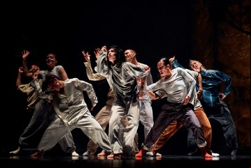 La Bienal de Danza de Lyon desplegó política, post pandemia, hip-hop y pinturas del Renacimiento