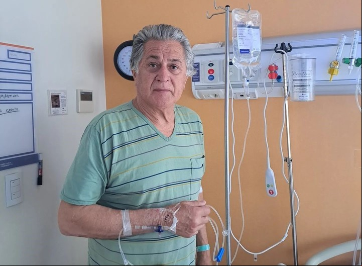 La imagen que compartió Ubaldo Matildo Fillol en sus redes sociales, para llevar tranquilidad pese a su internación.