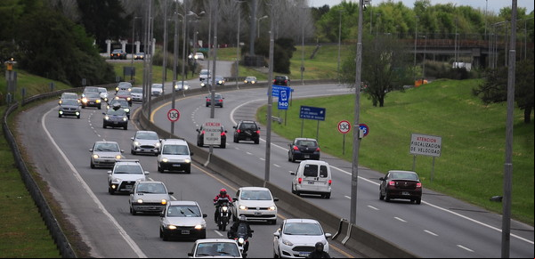 Cómo es la obra para ampliar a la autopista Buenos Aires-La Plata y evitar congestiones en hora pico