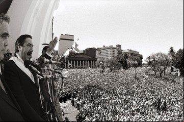 40 años de democracia, entre la celebración y la preocupación