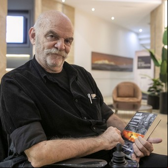 Martín Caparrós: "Mientras me insulten sin errores de ortografía, no me importa"