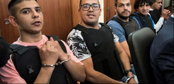 Pavas con doble fondo, falsas embarazadas, pendrives escondidos en la boca o en carne congelada: el explosivo informe judicial sobre los narcos presos hoy