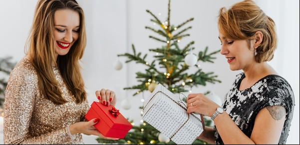Evita las malas vibras: regalos que el Feng Shui recomienda no dar en Navidad