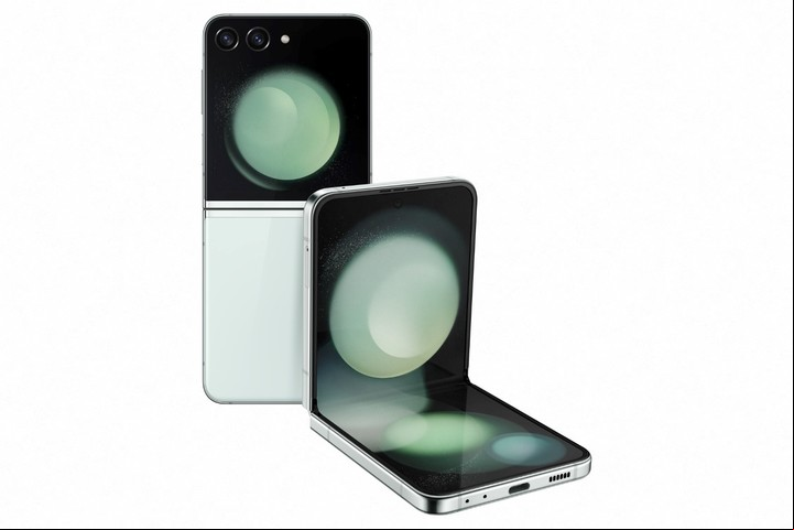Galaxy Z Flip 5, otro plegable con conectividad 5G.