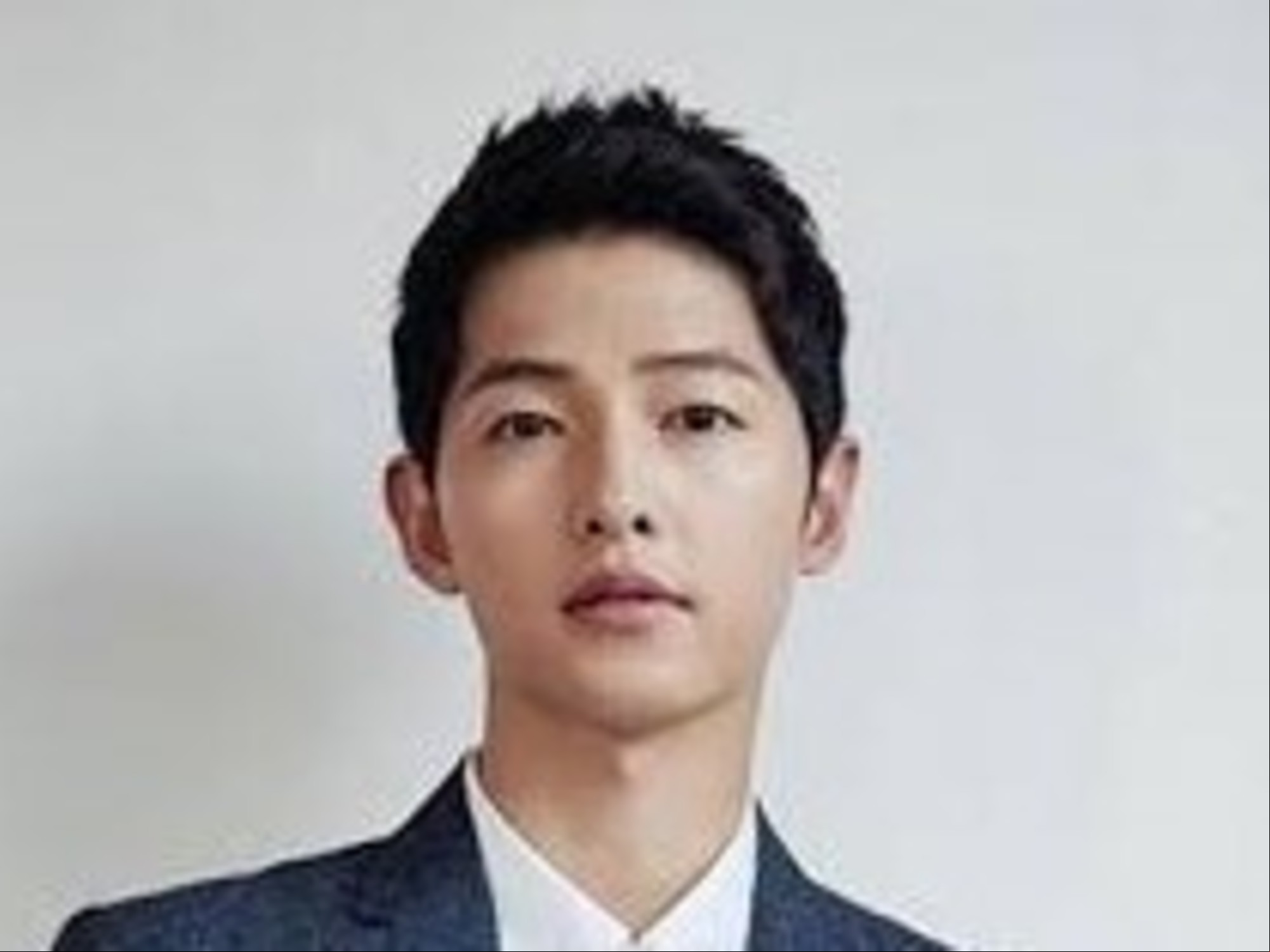 Song Joong Ki, actor de My fair lady, está en le top 3 de los artistas coreanos más atractivos.