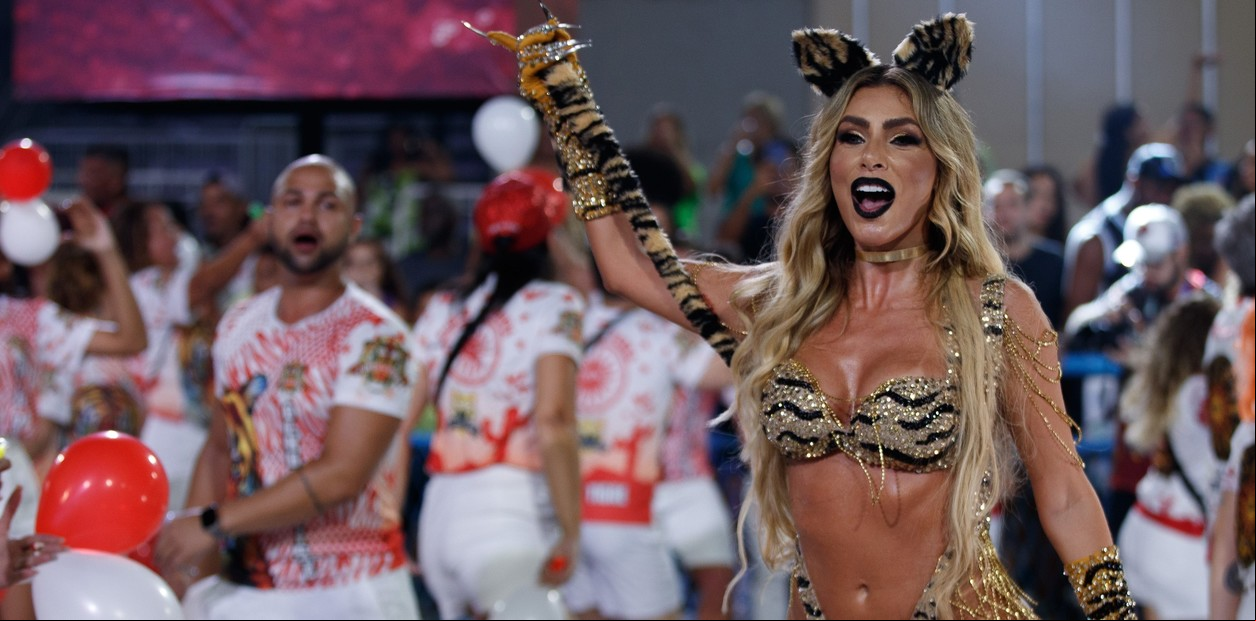 Arranca el carnaval de Río de Janeiro y Brasil se paraliza durante una semana: esperan la llegada de 5 millones de personas